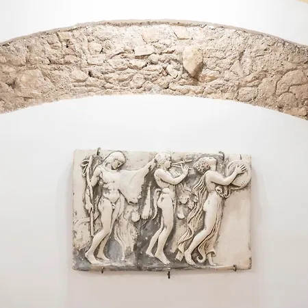 Domus Castle Colosseum - Rione Monti Rome
