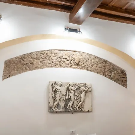 Domus Castle Colosseum - Rione Monti * Rome